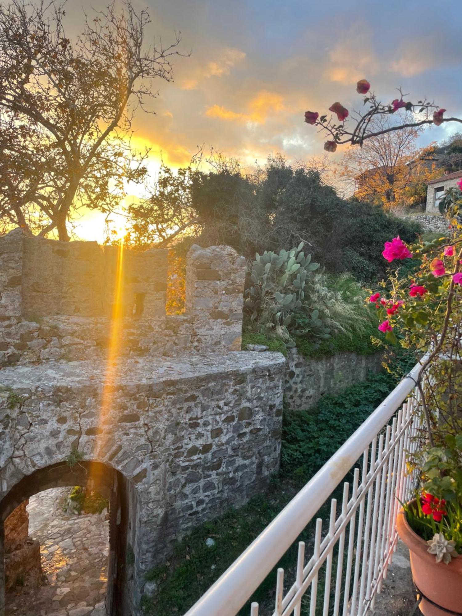Sideroporta Castle Nafpaktos Pensionat Eksteriør billede