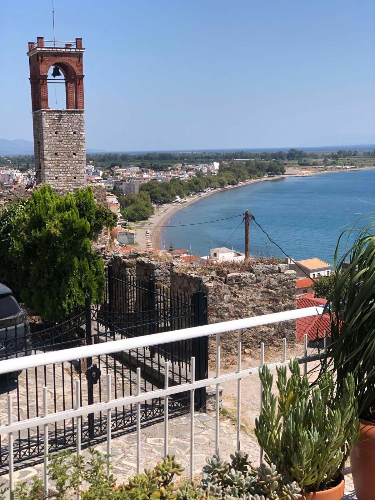 Sideroporta Castle Nafpaktos Pensionat Eksteriør billede