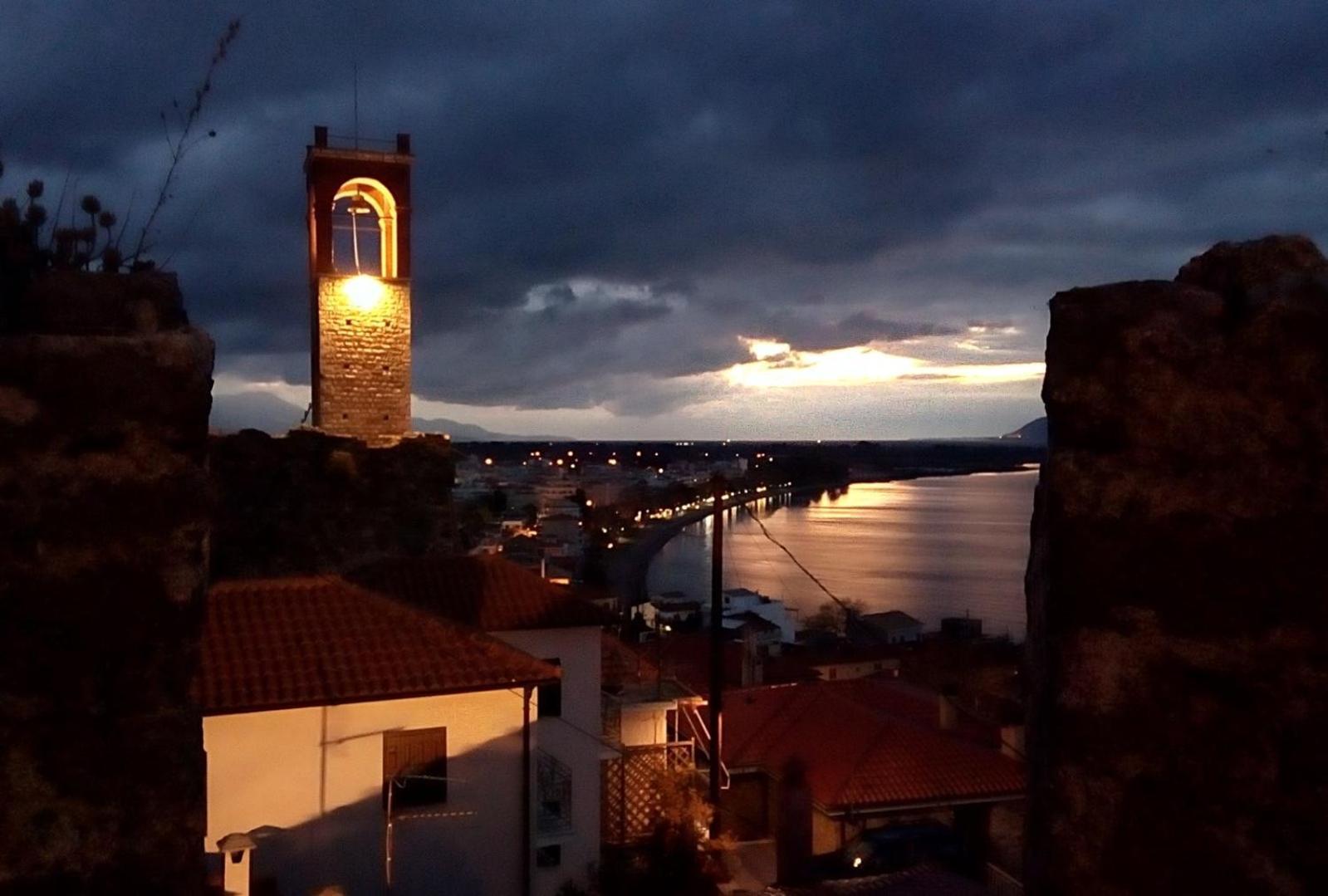 Sideroporta Castle Nafpaktos Pensionat Eksteriør billede