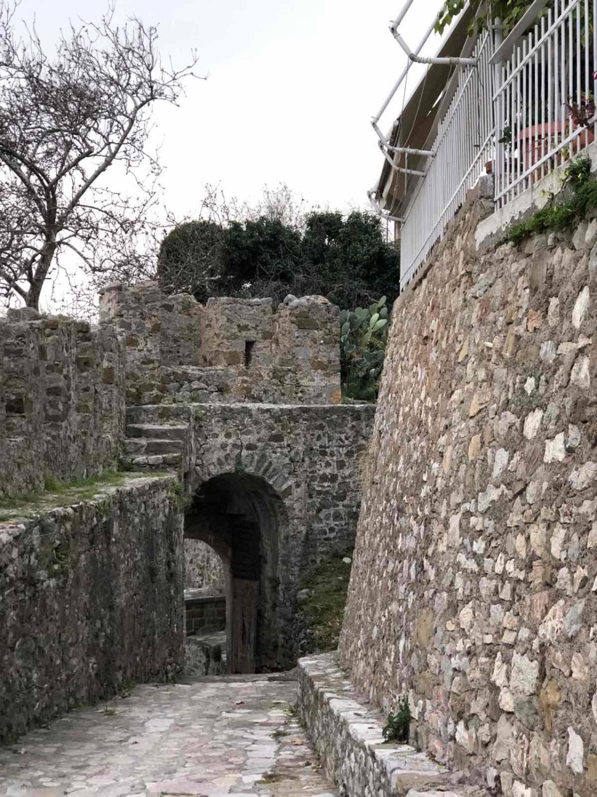 Sideroporta Castle Nafpaktos Pensionat Eksteriør billede